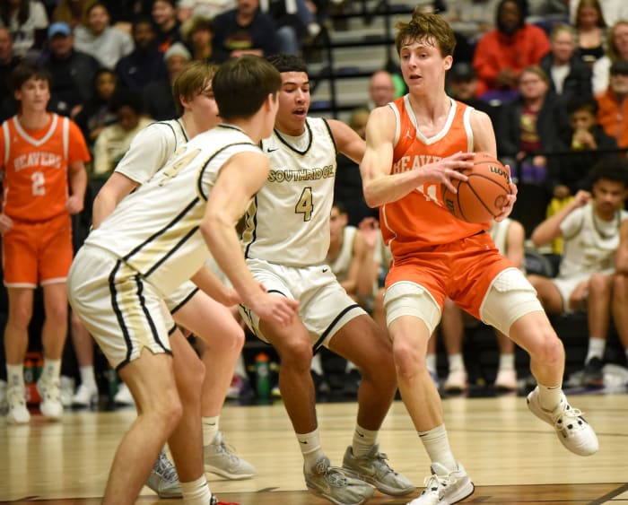 Beaverton Southridge 6A Oregon boys basketball quarterfinal 2024 Taylor Balkom 04